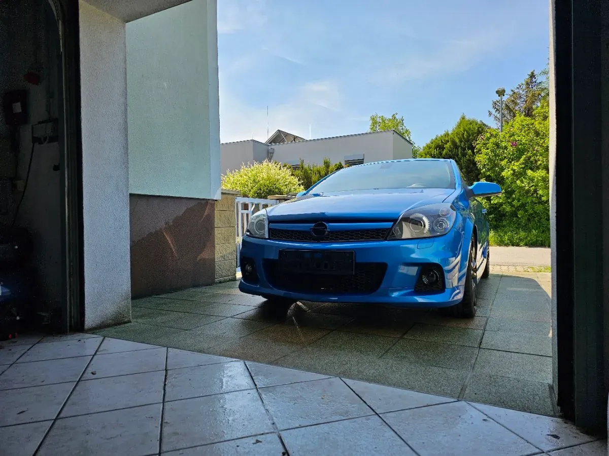Opel Astra 2006 photo 2