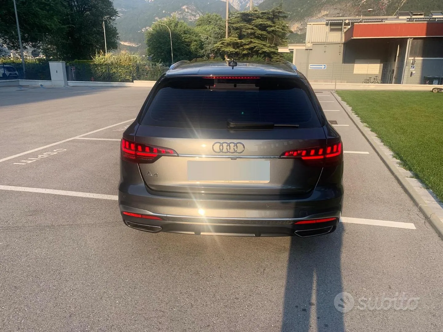 Audi A4 2021 photo 4