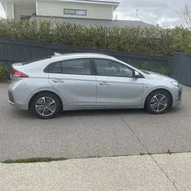 Hyundai Ioniq 2021 photo 2