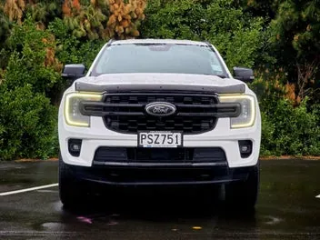 Ford Everest 2023 photo 3