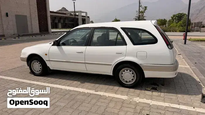 Toyota Corolla 1999 photo 2