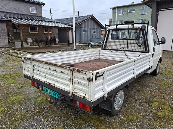 Volkswagen Transporter 1995 photo 4