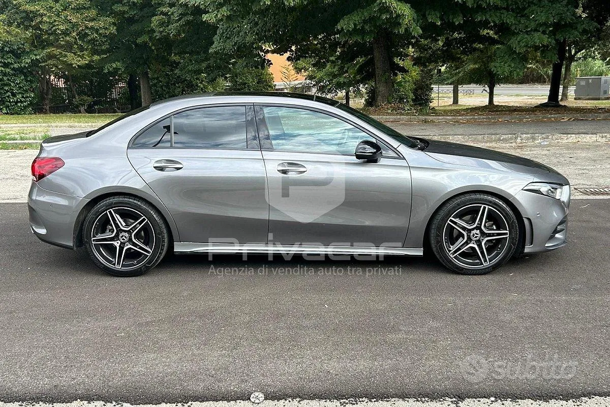 Mercedes-Benz A 180 2022 photo 4