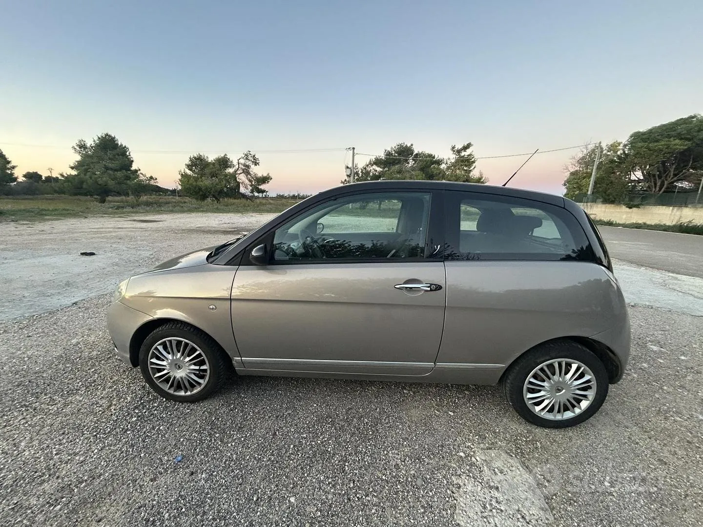 Lancia Ypsilon 2008 photo 2