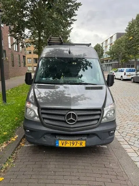 Mercedes-Benz Sprinter