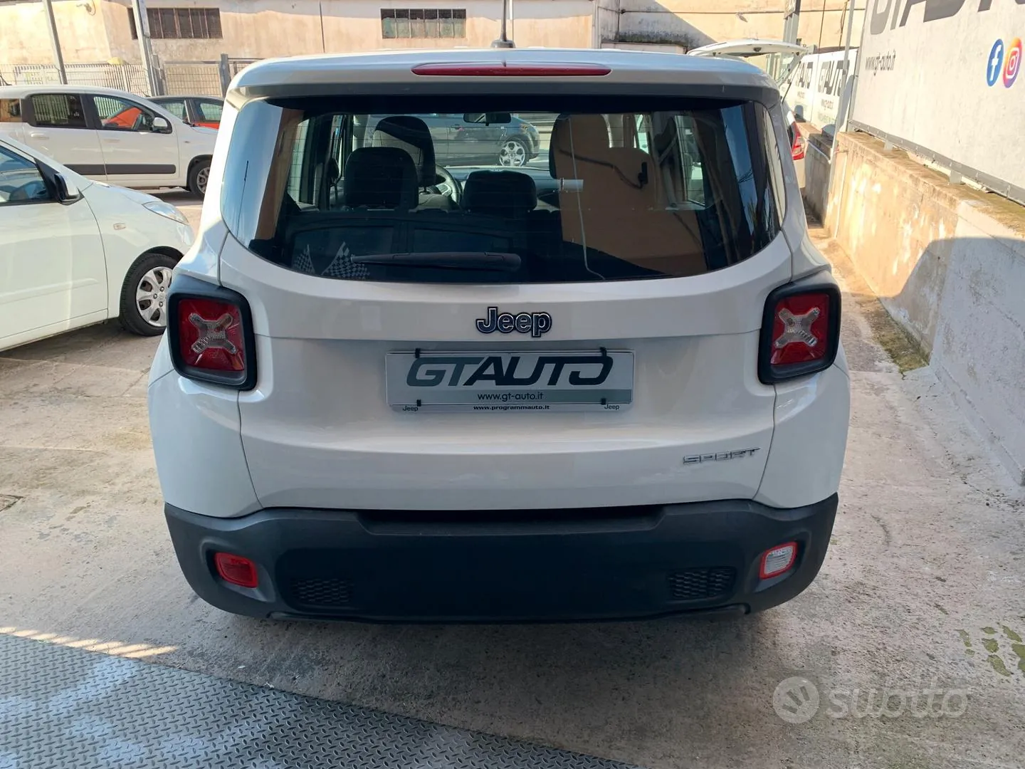 Jeep Renegade 2017 photo 5