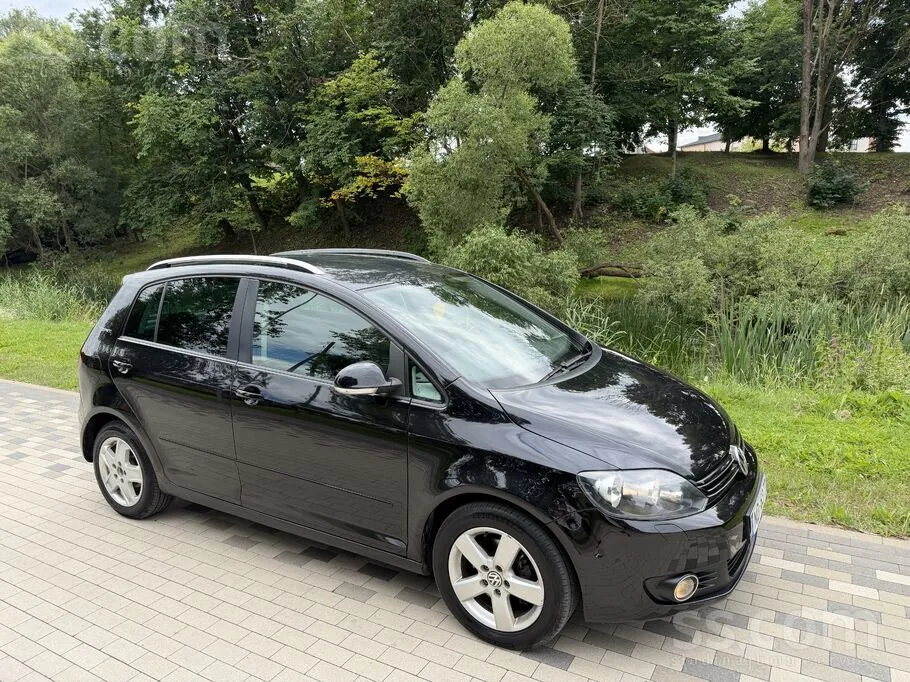 Volkswagen Golf Plus 2010 photo 2