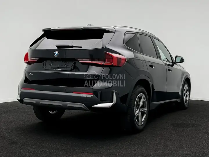 BMW X1 2023 photo 3
