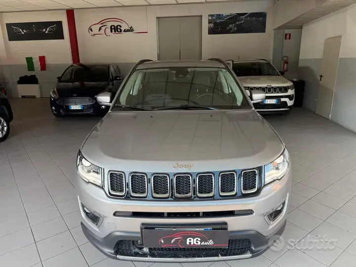 Jeep Compass 2018 photo 2