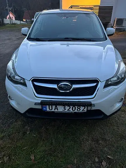 Subaru Xv 2012 photo 2