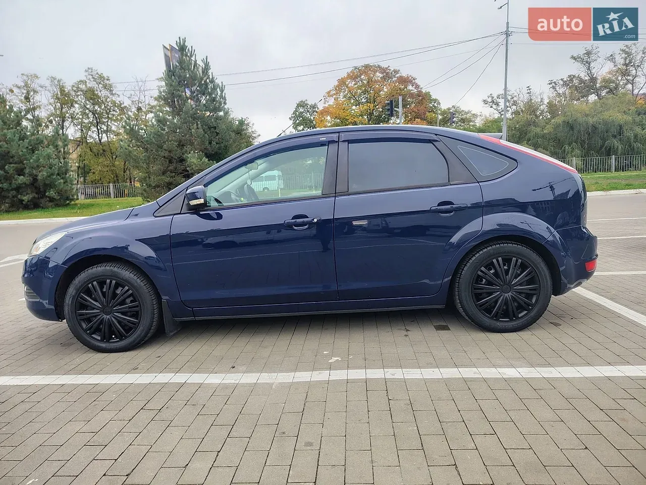 Ford Focus 2011 photo 2