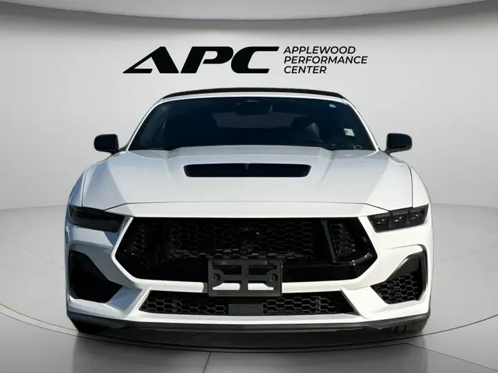 Ford Mustang 2024 photo 3