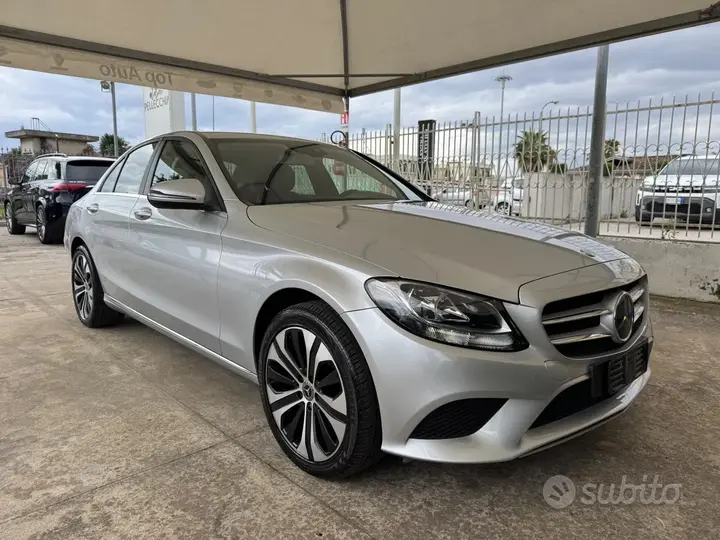 Mercedes-Benz C-Class 2020 photo 4