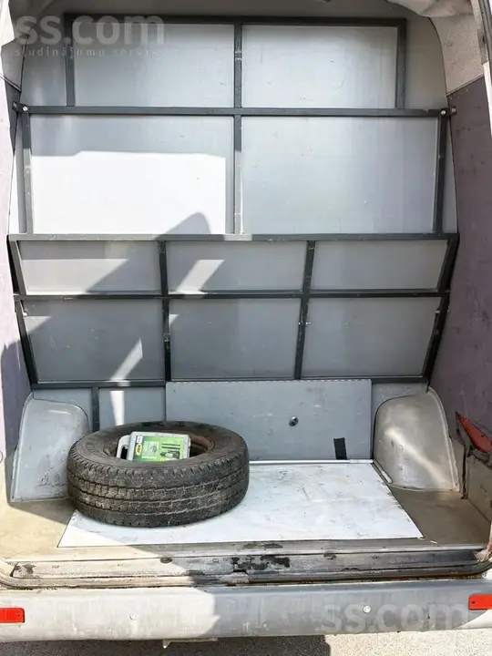 Mercedes-Benz Sprinter 2005 photo 5