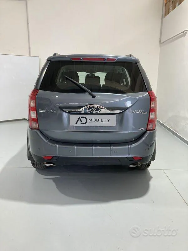 Mahindra Xuv500 2018 photo 4