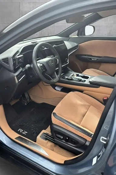 Lexus Rz450E