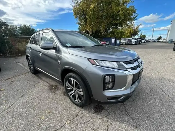 Mitsubishi Rvr 2027 photo 2