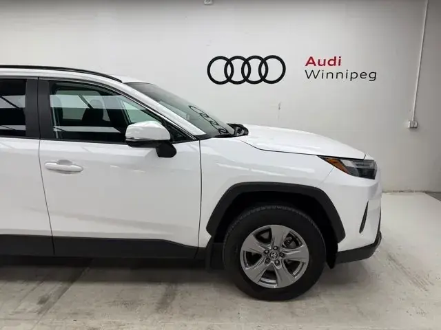 Toyota Rav4 2024 photo 3