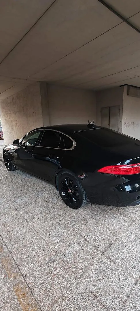 Jaguar Xf 2017 photo 4