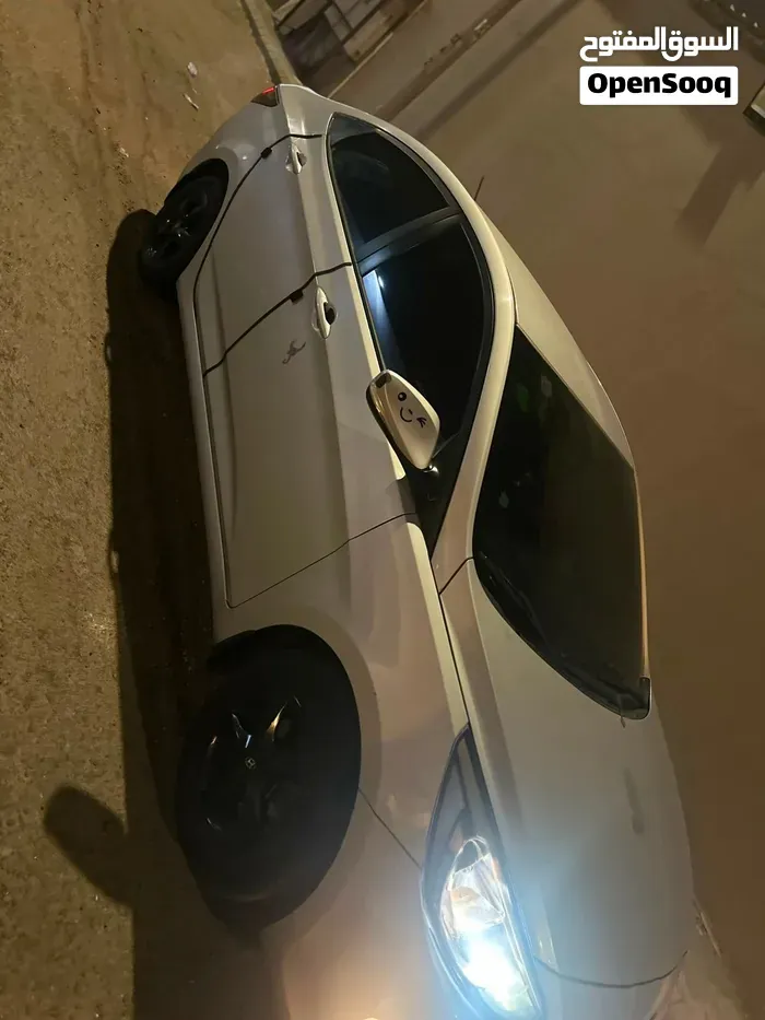 Hyundai Accent 2017 photo 5