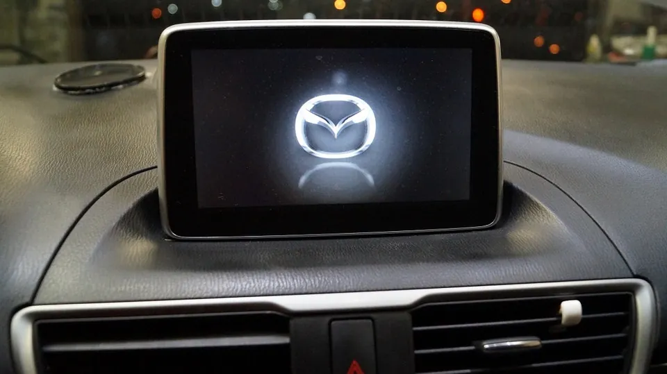 Mazda Mazda3 Sport 2014 photo 4