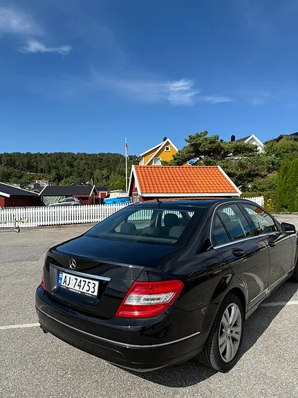 Mercedes-Benz C200 2009 photo 3