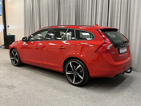 Volvo V60 2017 photo 3