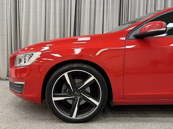 Volvo V60 2017 photo 4