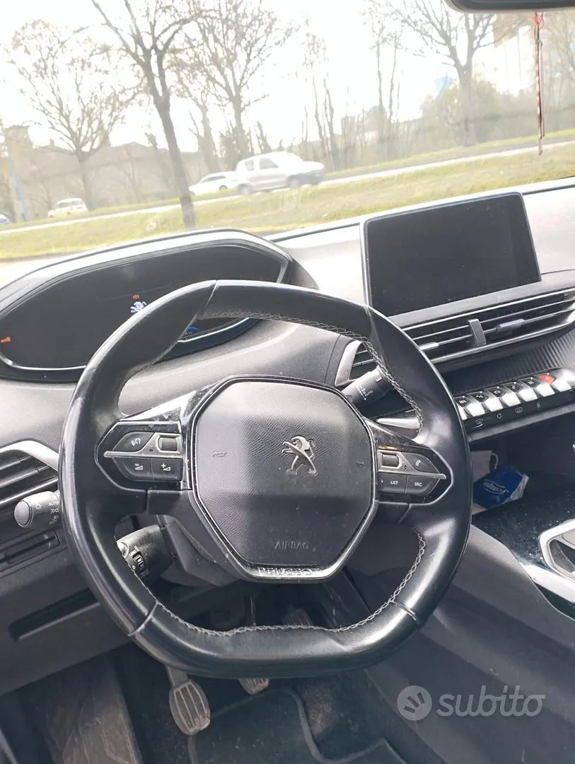 Peugeot 3008 2019 photo 3