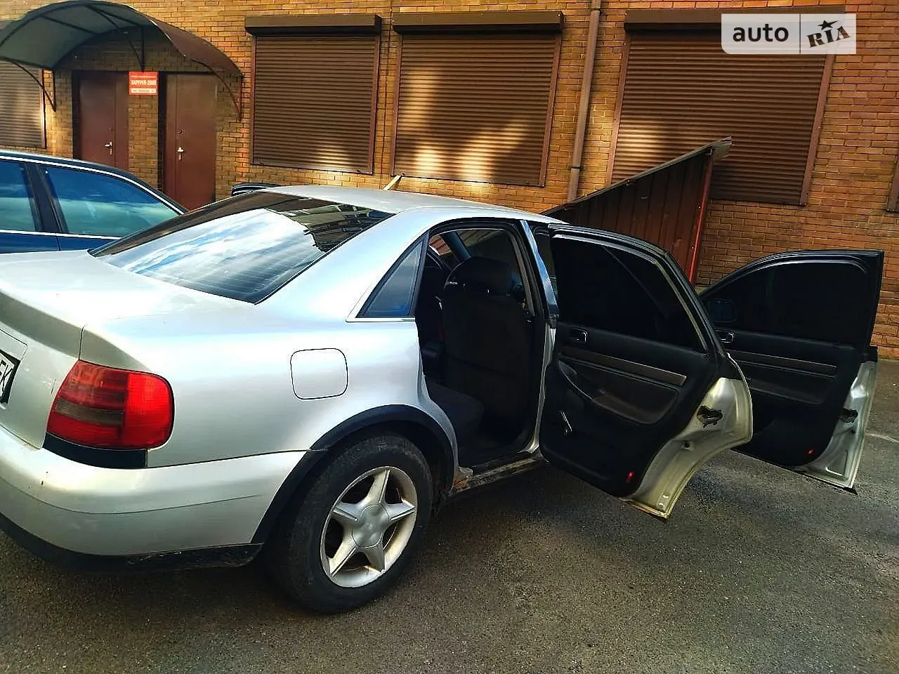 Audi A4 2000 photo 4