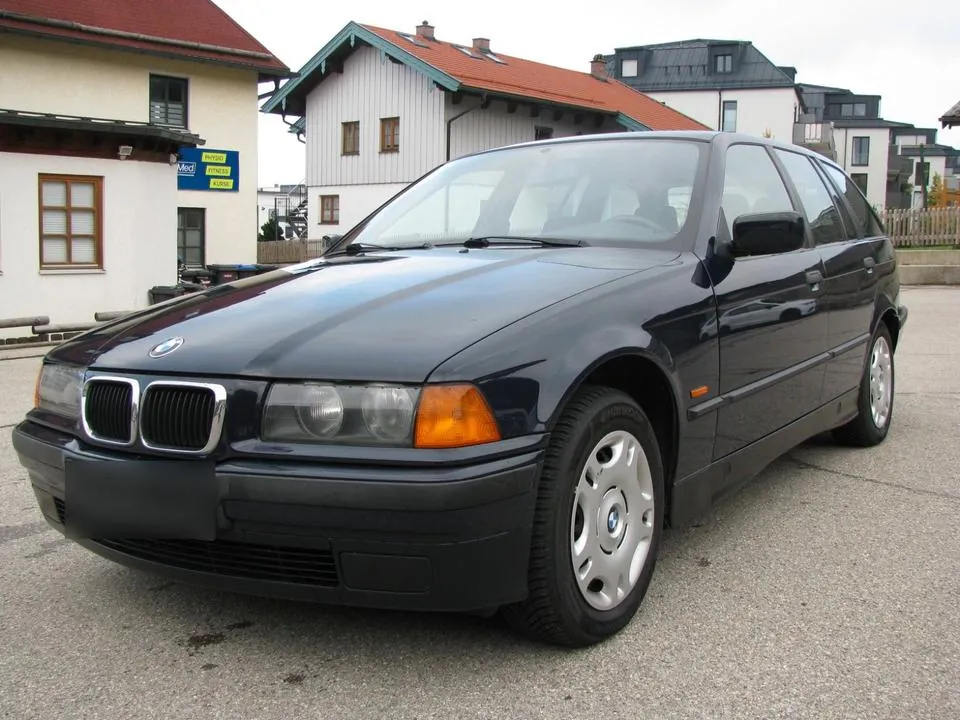 BMW 316I