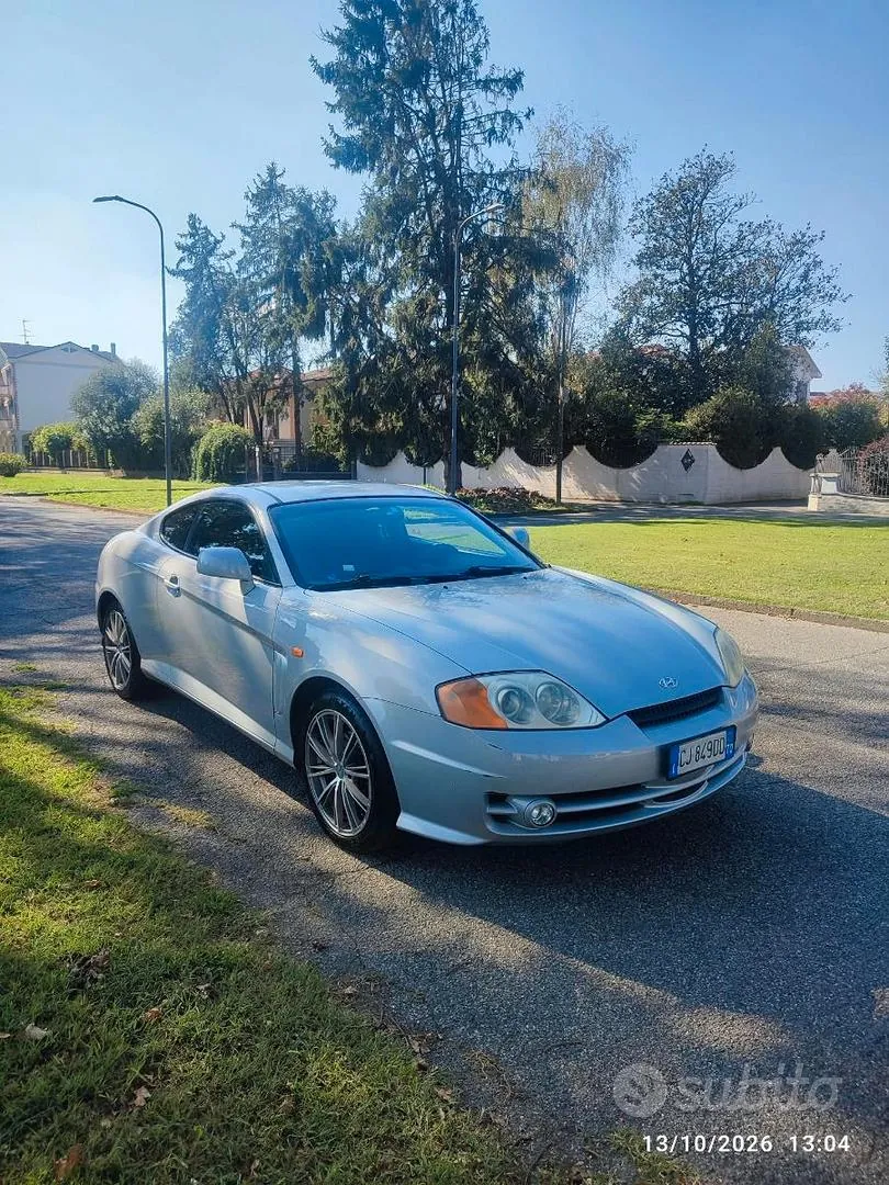 Hyundai Coupe