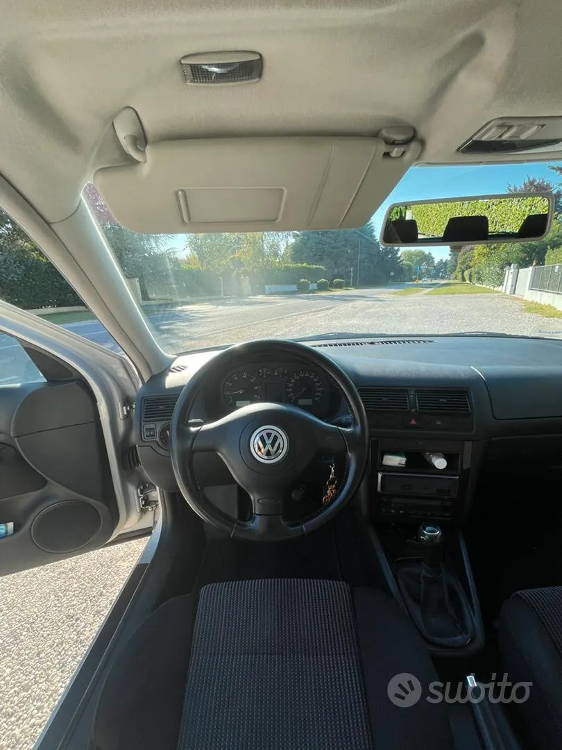 Volkswagen Golf 2000 photo 5