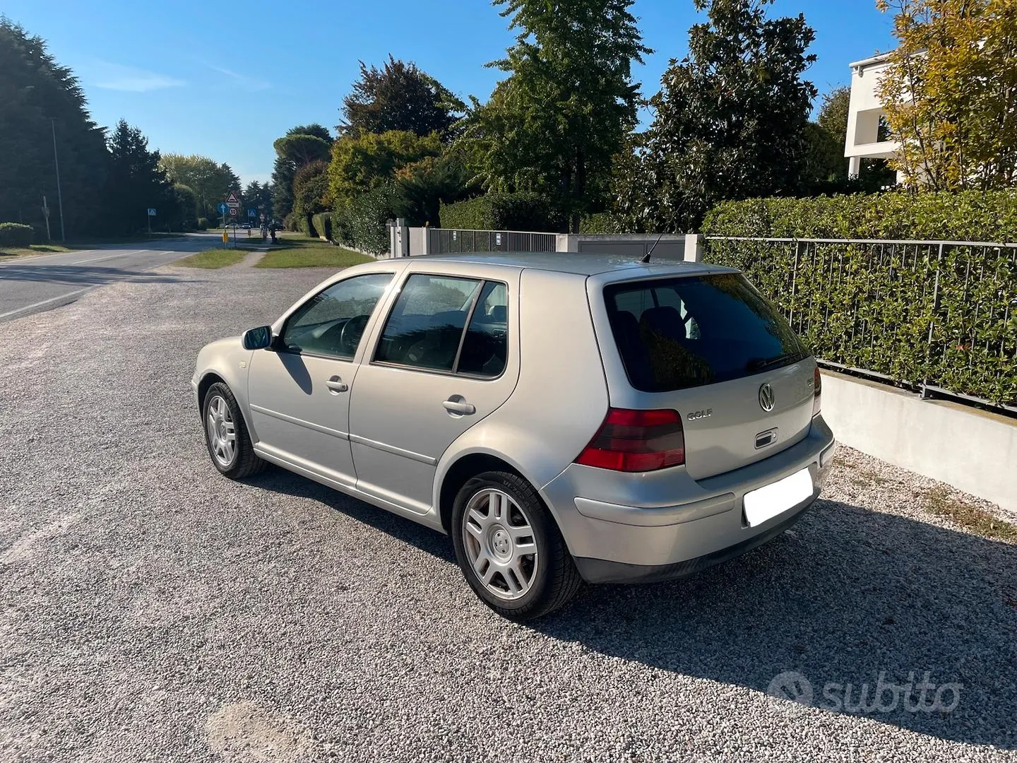 Volkswagen Golf 2000 photo 3