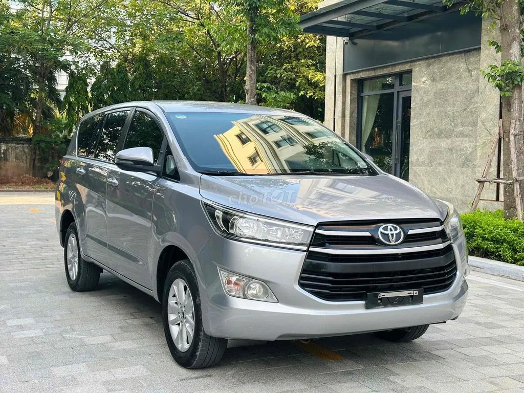 Toyota Innova 2019 photo 2
