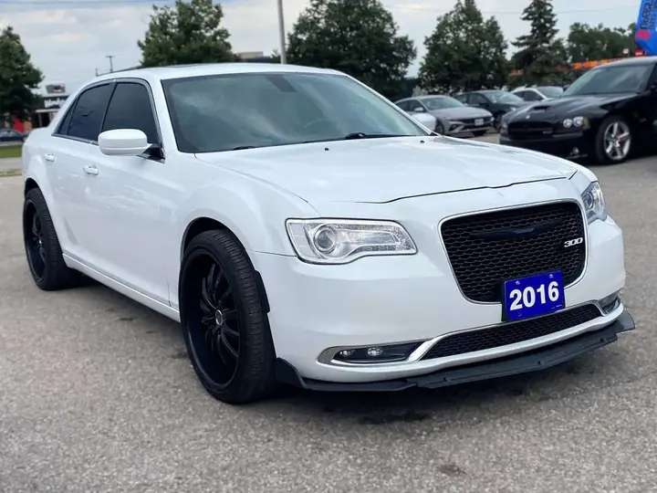 Chrysler 300 2016 photo 5