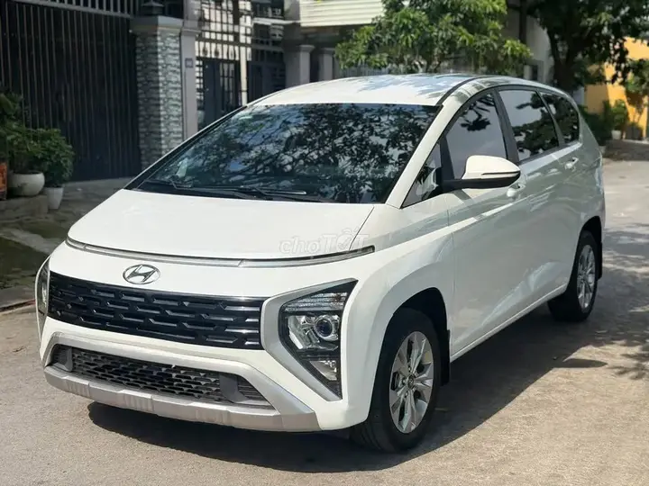 Hyundai Stargazer 2022 photo 2