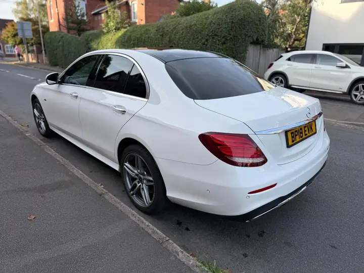 Mercedes-Benz E-Class 2018 photo 5