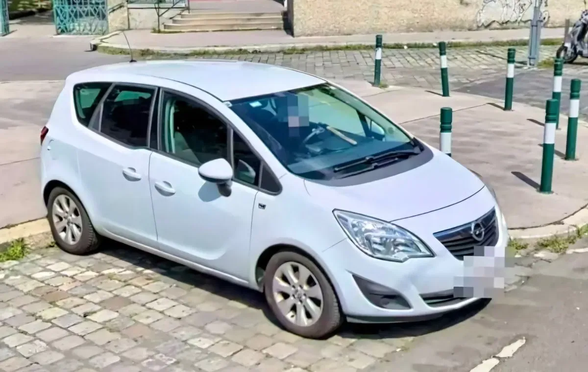 Opel Meriva 2010 photo 2