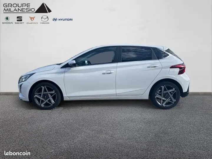 Hyundai I20 2025 photo 2