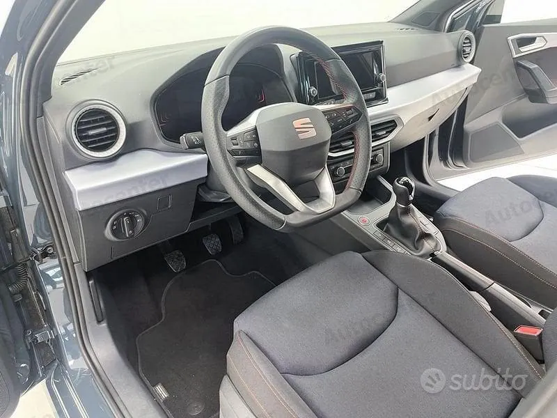 Seat Ibiza 2025 photo 5
