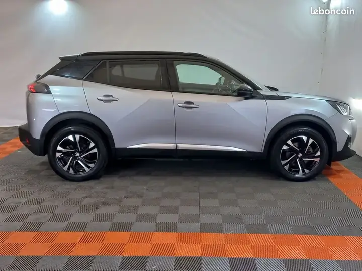 Peugeot E-2008 2020 photo 5