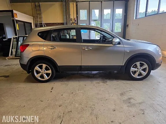 Nissan Qashqai 2009 photo 4
