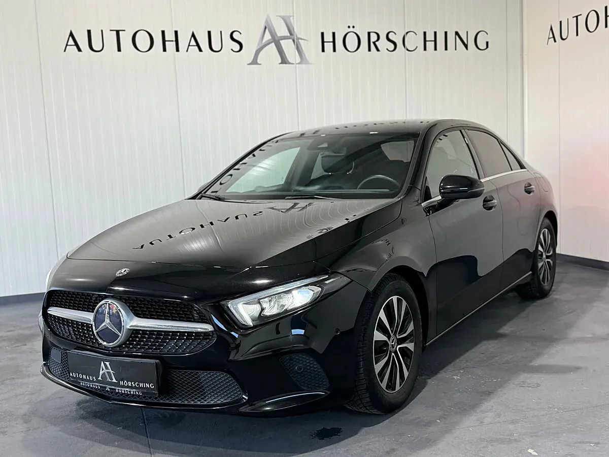 Mercedes-Benz A-Class 2019 photo 3