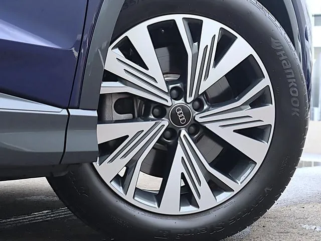 Audi Q4 E-Tron 2023 photo 5