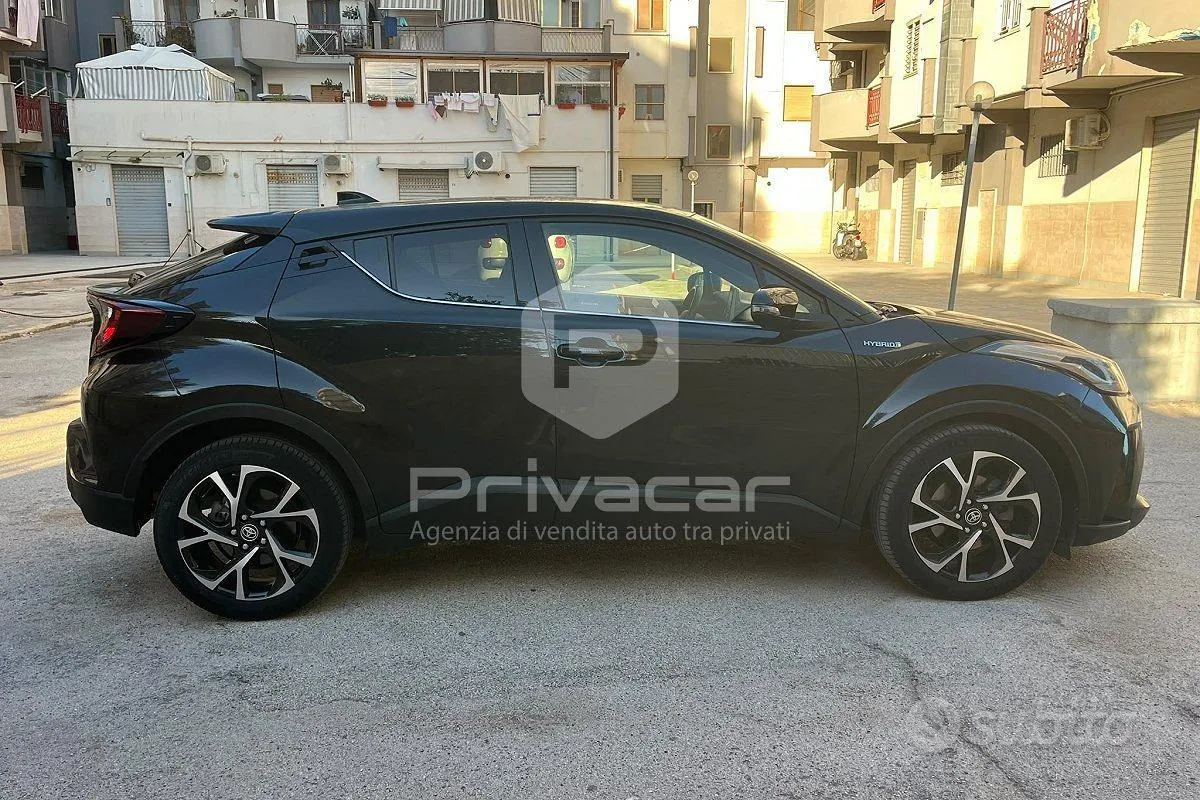 Toyota C-Hr 2020 photo 4