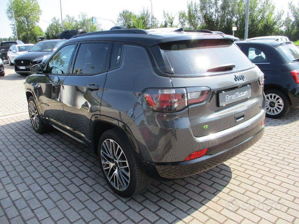 Jeep Compass 2025 photo 3