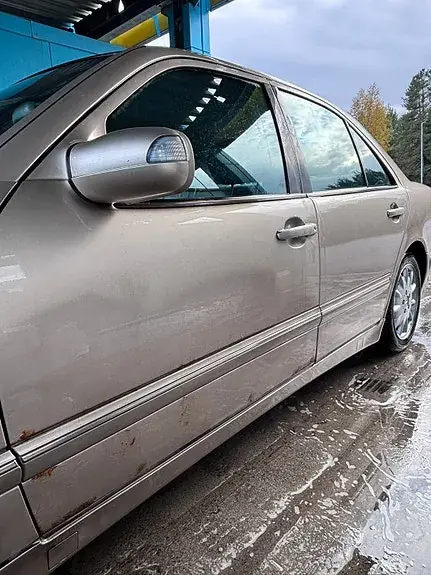 Mercedes-Benz E 240 2001 photo 4
