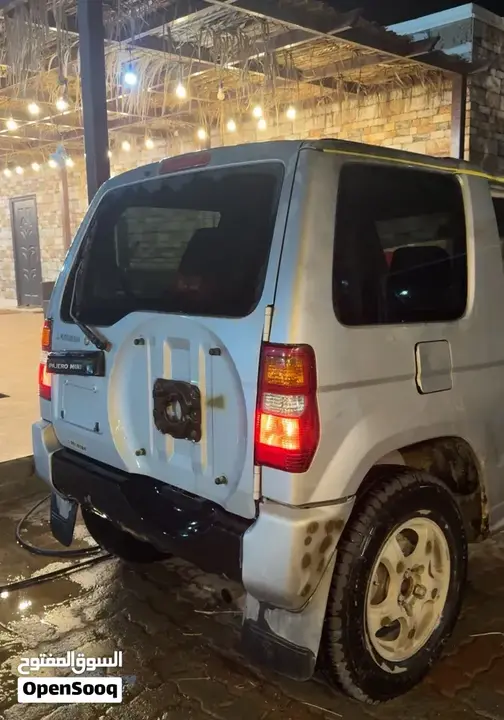 Mitsubishi Pajero Mini photo 2