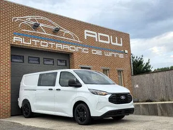 Ford Transit Custom 2025 photo 3